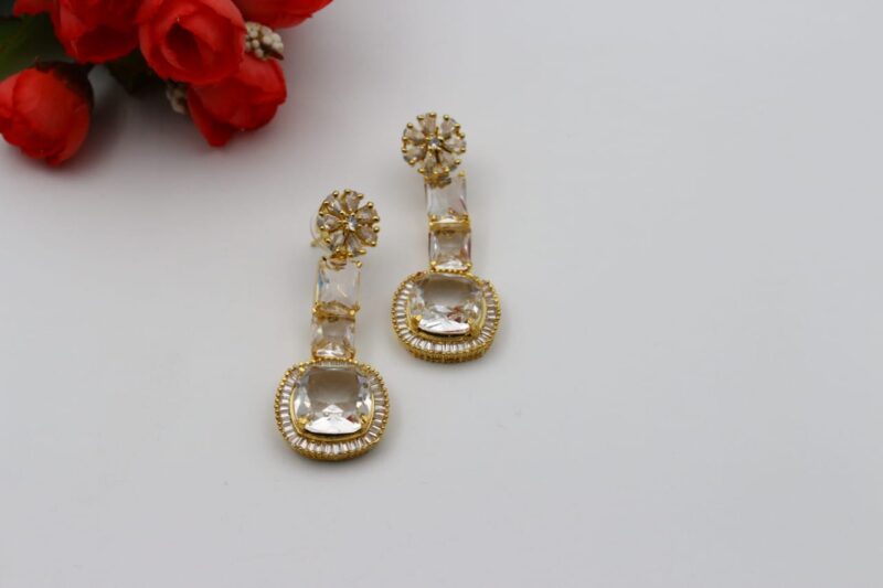Gold-Toned Jewelry Set with Clear Stones - Image 3