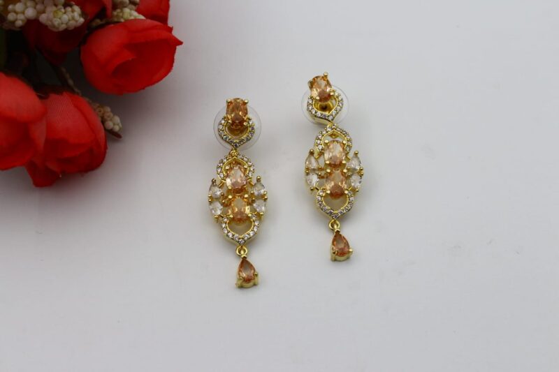 Gold-Toned Jewelry Set with Light Orange-Colored Stones - Image 4